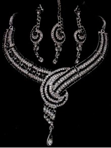 Rhodium Necklace Set